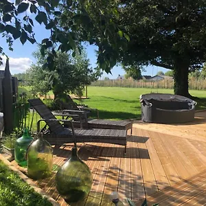 Maison d'hôtes Le Clos De La Morière - D'hôtes, Mont-Dol